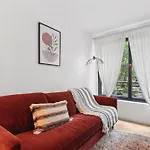Madeleine&Champs-Élysées - 1BR - Paris Vacation Rentals